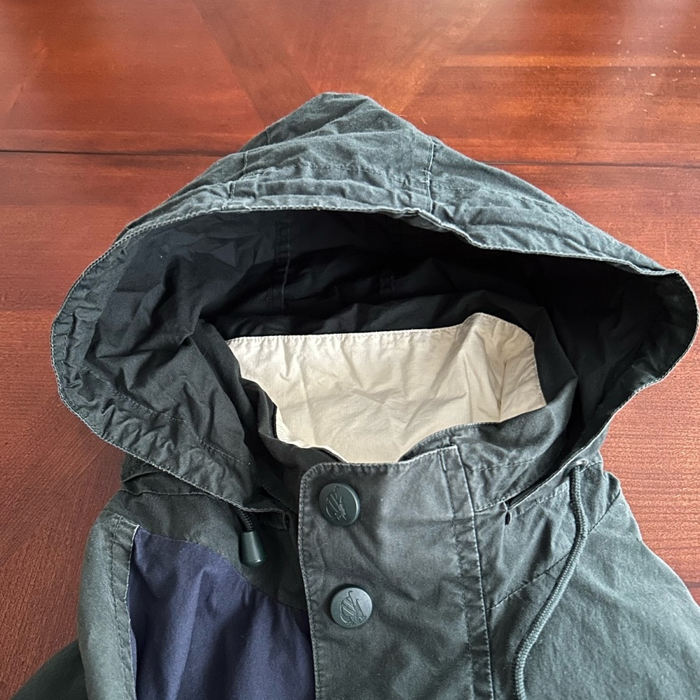 Vintage Nautica Men’s Medium-weight Reversible Rain Jacket with hooded collar - Picture 16 of 16